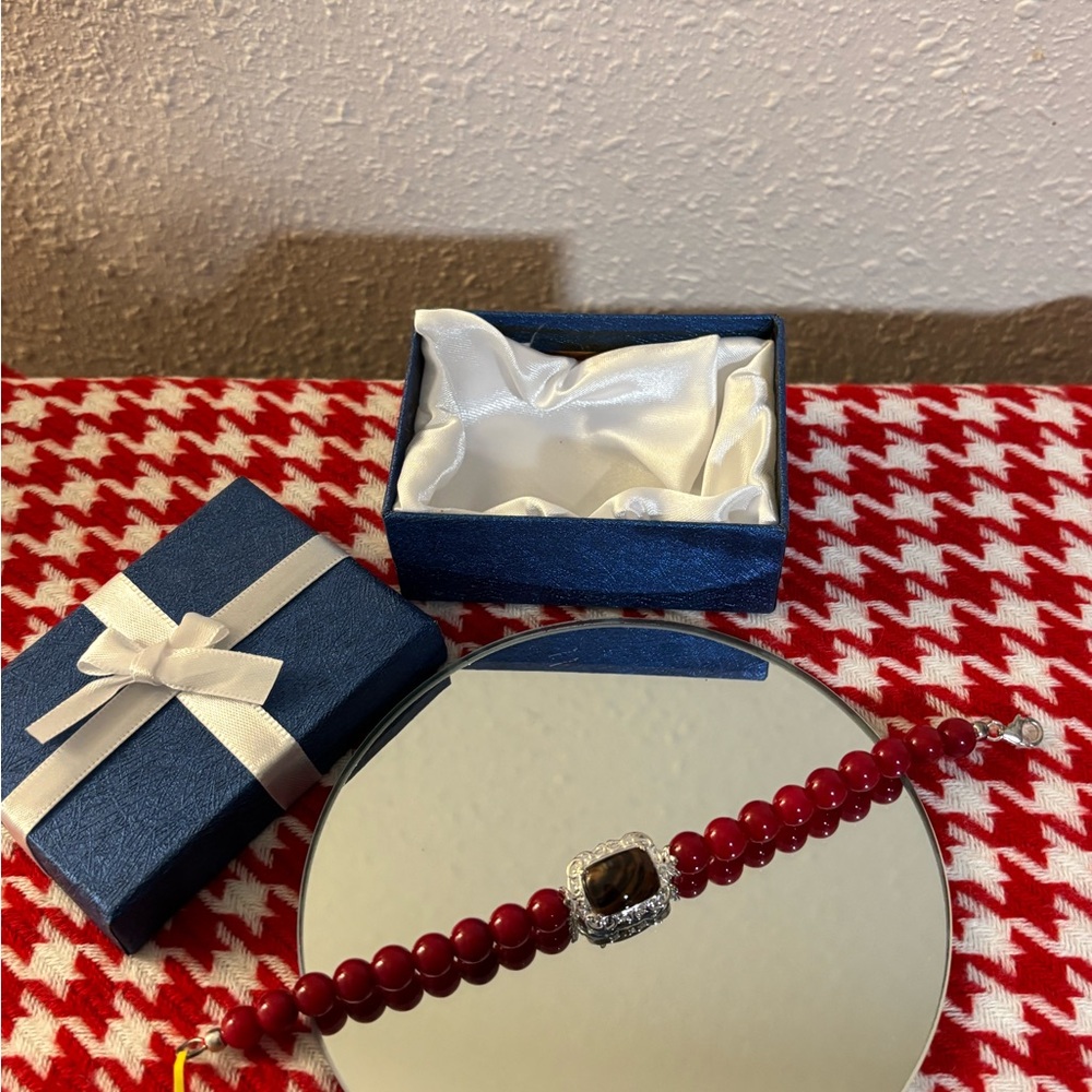 Elegant Red Quartzite Beaded Necklace with Coffee Obsidian and Silver Accents - Picture 11 of 11